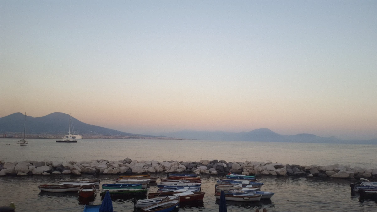 Evening over the Bay of Naples and Vesuvius after a day of private tours in Pompeii